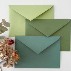 Sobre Gofrado Verde Musgo C5 para Invitaciones A5 (162x229mm)